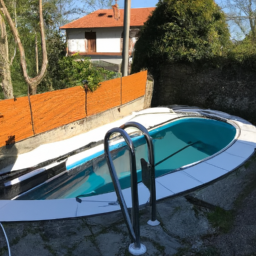 Réparez les dommages de votre piscine rapidement et efficacement avec un service professionnel Noisiel